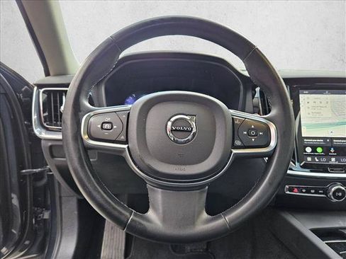 Used 2024 Volvo S60 B5 Core FWD image 15