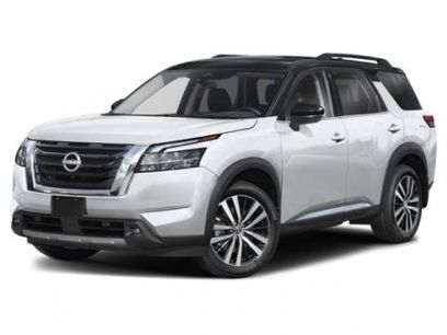 New 2025 Nissan Pathfinder Platinum w/ Cargo Package