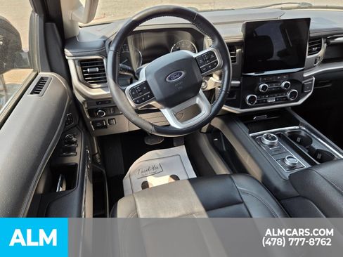 Used 2024 Ford Expedition Max XLT AWD/4WD image 7