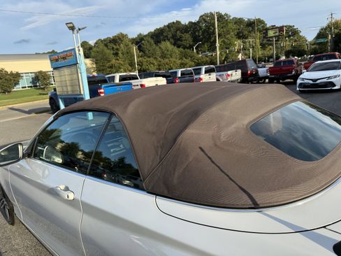 Used 2017 BMW 230i xDrive Convertible image 55