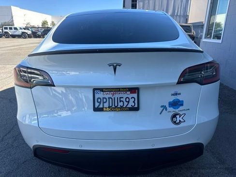 Used 2020 Tesla Model Y Long Range AWD/4WD image 6