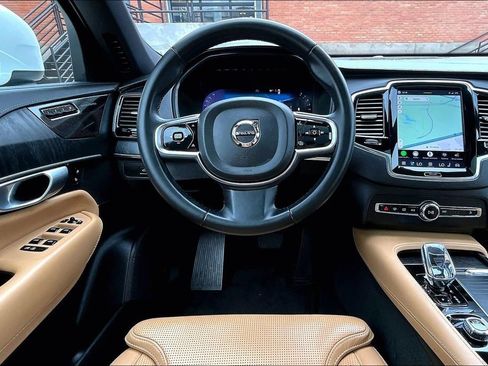 Certified 2024 Volvo XC90 B6 Ultimate AWD/4WD image 7