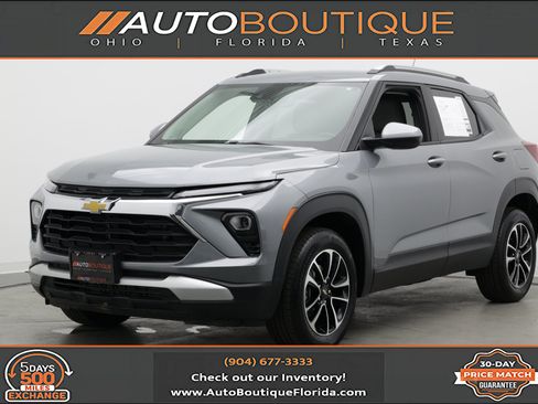 Used 2026 Chevrolet TrailBlazer LT w/ Convenience Package AWD/4WD image 1