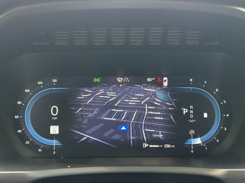 Used 2023 Volvo XC90 B6 Plus w/ Protection Package image 35