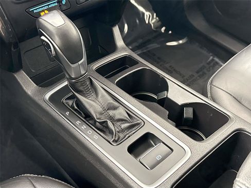 Used 2019 Ford Escape Titanium FWD image 25