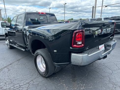 Used 2025 RAM 3500 Tradesman AWD/4WD image 7