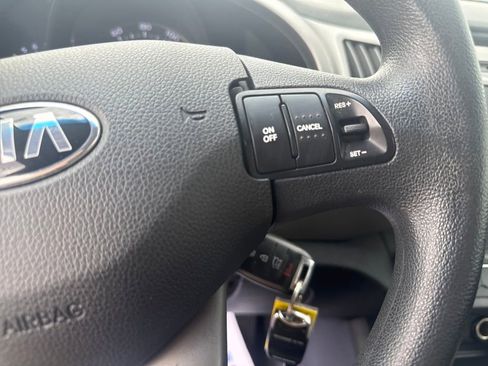 Used 2014 Kia Sportage LX image 16