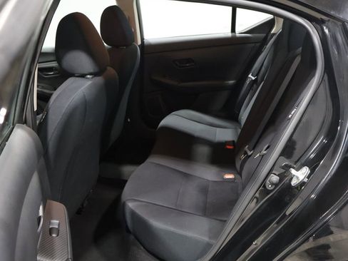 Used 2024 Nissan Sentra S image 17