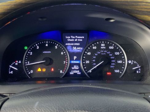 Used 2017 Lexus LS 460 w/ Comfort Package image 18