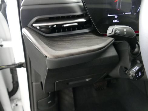 Certified 2025 Audi Q5 Premium Plus w/ Premium Plus AWD/4WD image 14
