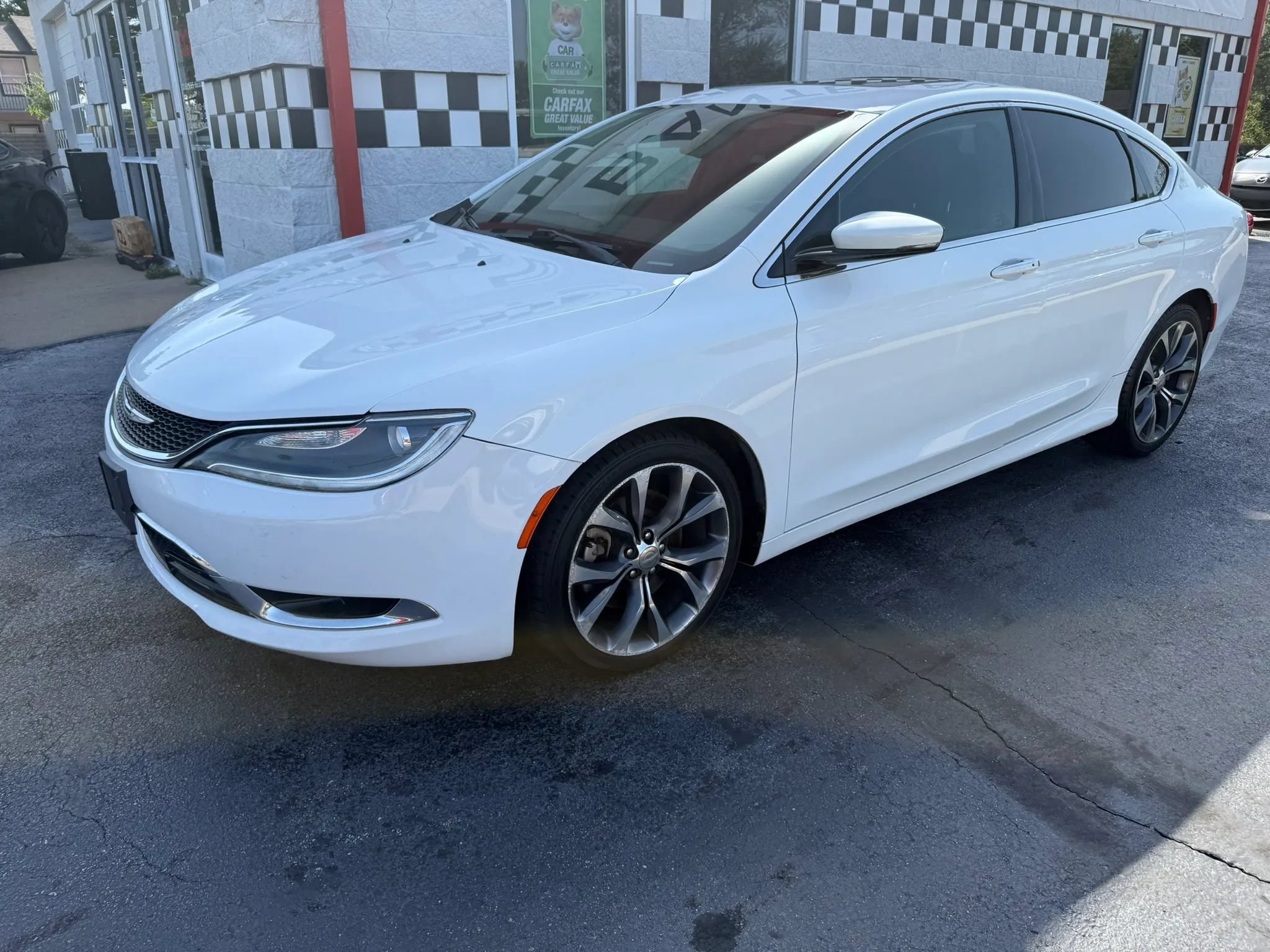 Used 2015 Chrysler 200 C w/ Navigation & Sound Group I FWD image 2