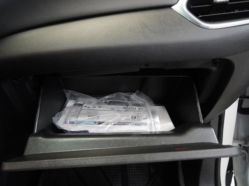 Used 2024 Chevrolet Equinox LT w/ LPO, Floor Liner Package AWD/4WD image 40