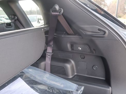 New 2026 Mitsubishi Outlander AWD image 15