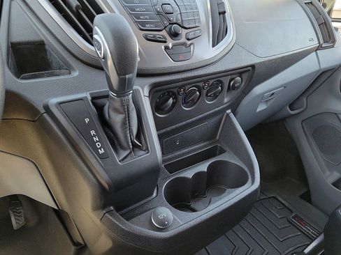 Used 2019 Ford Transit 350 XLT image 25