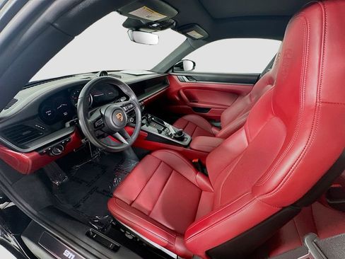 Certified 2024 Porsche 911 Carrera S RWD image 5