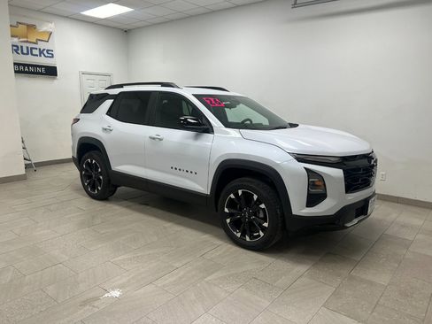 New 2026 Chevrolet Equinox RS image 10