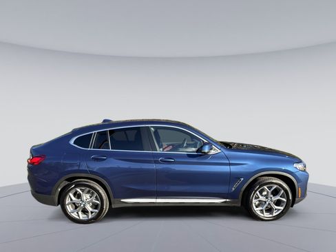 New 2025 BMW X4 xDrive30i w/ Premium Package image 34