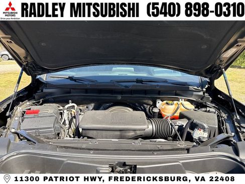 Used 2022 Chevrolet Suburban High Country AWD/4WD image 16