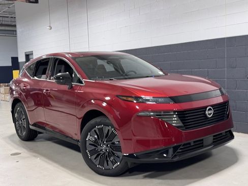 New 2025 Nissan Murano Platinum w/ Cargo Package image 2