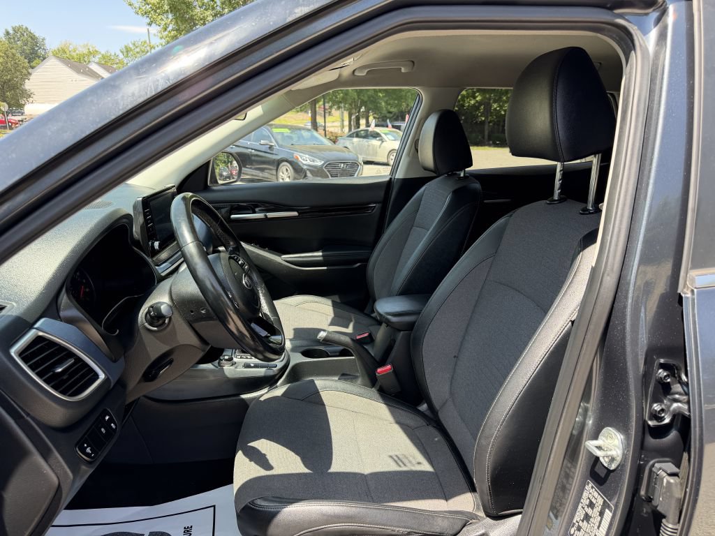 Used 2021 Kia Seltos S AWD/4WD image 10
