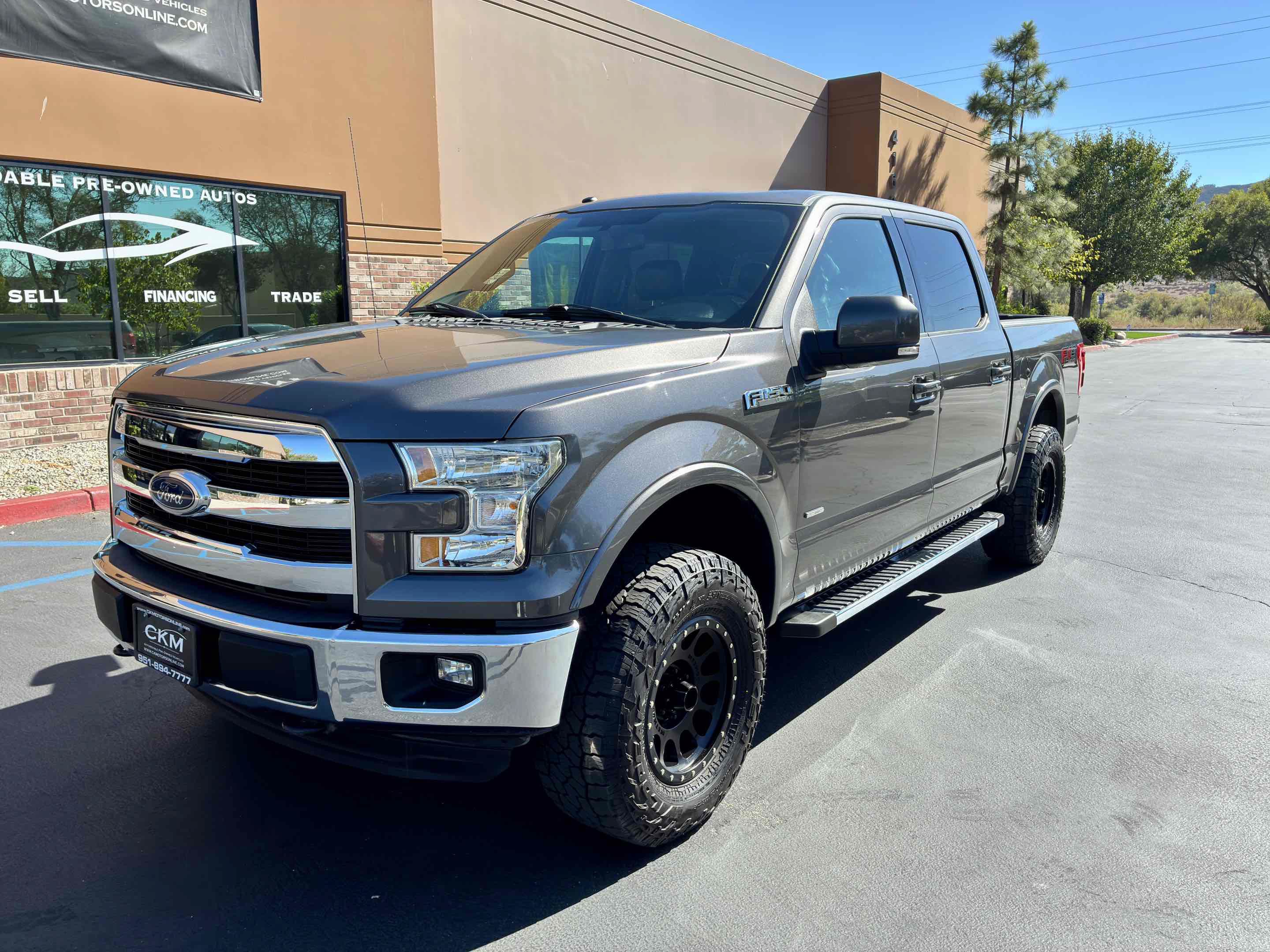 Used 2016 Ford F150 Lariat w/ Equipment Group 501A Mid AWD/4WD image 4
