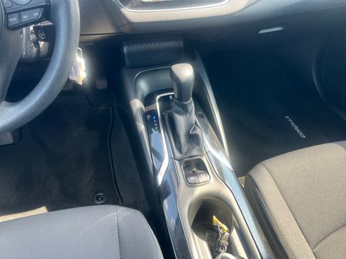 Used 2022 Toyota Corolla LE w/ Carpet Mat Package (TMS) FWD image 14