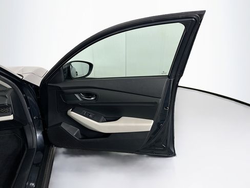 Used 2024 Honda Accord EX image 31