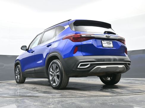 Used 2021 Kia Seltos S image 41