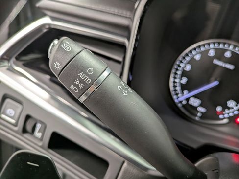 Used 2020 Cadillac XT6 Premium Luxury image 30