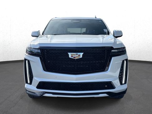 Used 2024 Cadillac Escalade V image 8