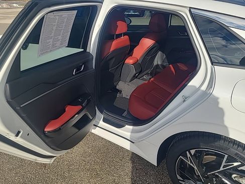 Used 2025 Kia K5 GT-Line w/ GT-Line Premium Package image 19