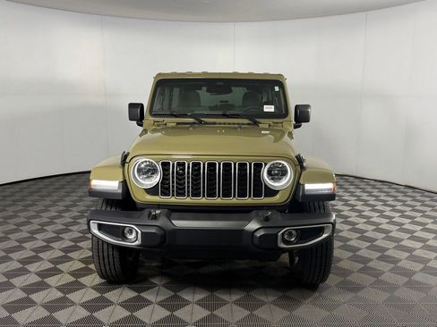 Certified 2026 Jeep Wrangler Unlimited Sahara AWD/4WD image 10