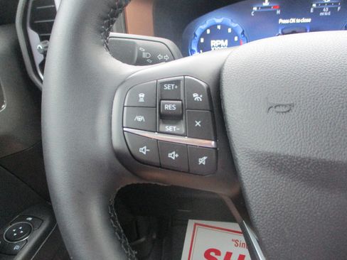 Used 2025 Ford Bronco Sport Outer Banks w/ Outer Banks Tech Package+ AWD/4WD image 12