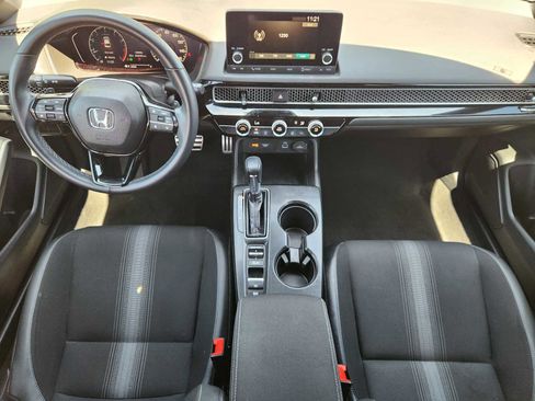 Used 2023 Honda Civic Sport image 25