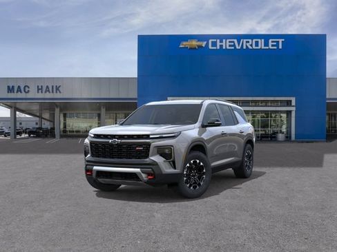New 2027 Chevrolet Traverse Z71 w/ Driver Confidence Package AWD/4WD image 8