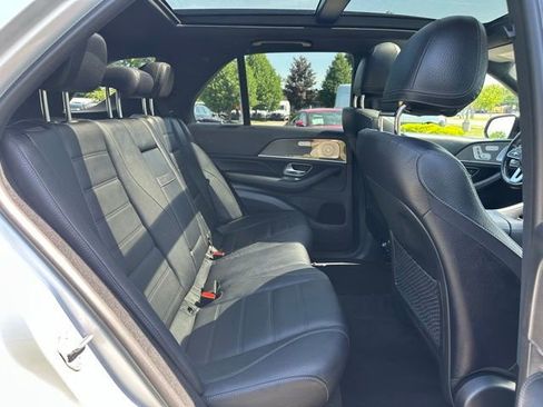 Used 2021 Mercedes-Benz GLE 450 4MATIC image 24