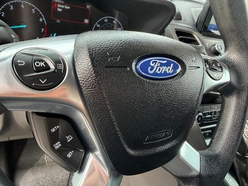 Used 2021 Ford Transit Connect XLT image 28