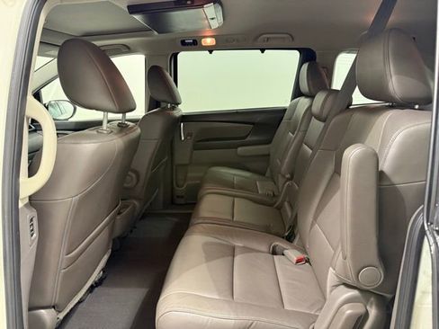Used 2016 Honda Odyssey EX-L image 21