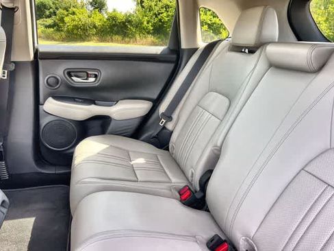 Used 2026 Honda HR-V EX-L image 14