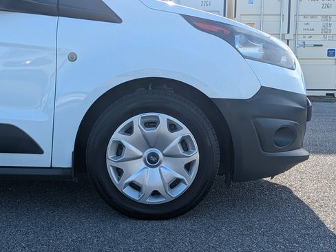 Used 2017 Ford Transit Connect XL image 11