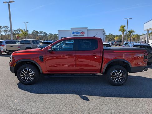 Used 2024 Ford Ranger Lariat w/ FX4 Off-Road Package image 7