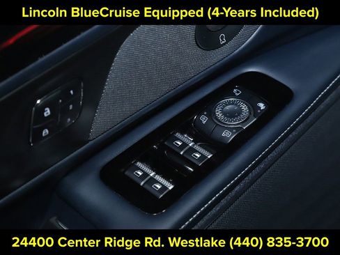 Used 2024 Lincoln Nautilus Reserve w/ Equipment Group 202A AWD/4WD image 18
