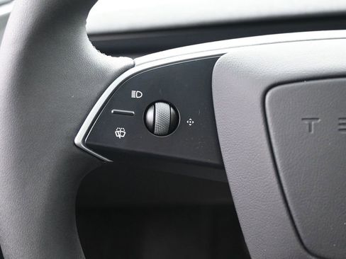 Used 2026 Tesla Model 3 Long Range image 18