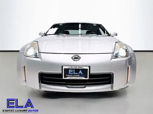 Used 2006 Nissan 350Z Enthusiast w/ (N93) Cargo Convenience Pkg image 39