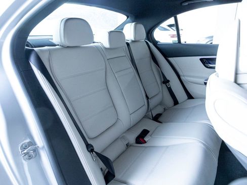 New 2025 Mercedes-Benz C 300 Sedan image 23