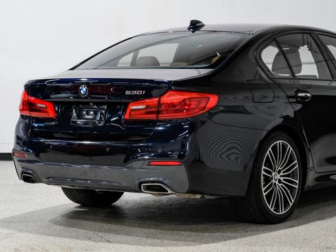 Used 2018 BMW 530i RWD image 14