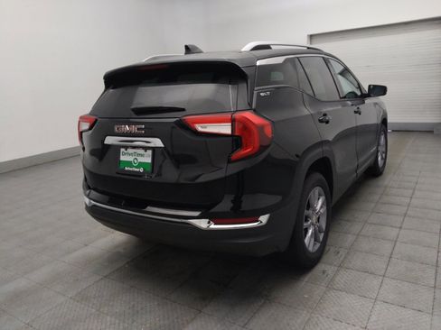Used 2024 GMC Terrain SLT AWD/4WD image 9