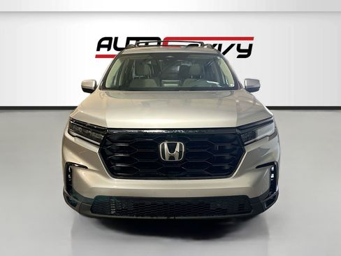 Used 2024 Honda Pilot Elite image 2