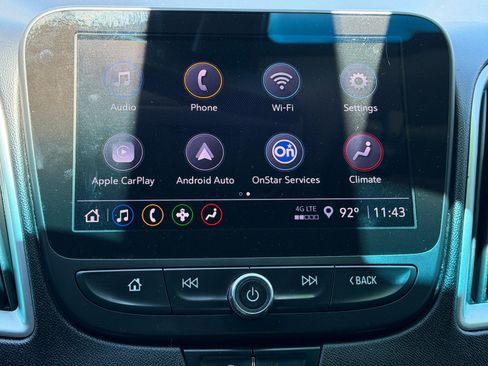 Used 2022 Chevrolet Malibu LT FWD image 21