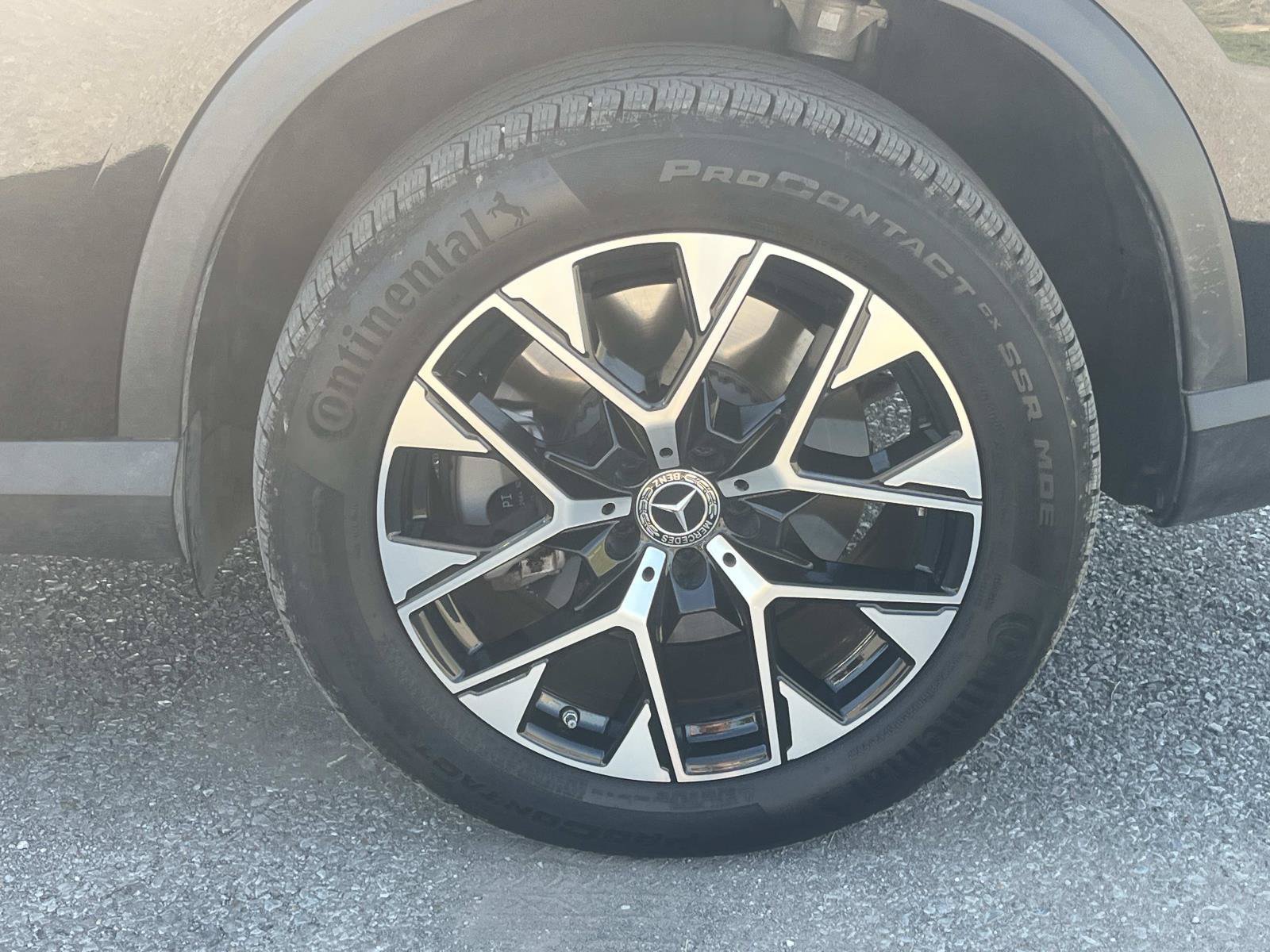 Certified 2025 Mercedes-Benz GLC 350e 4MATIC image 11